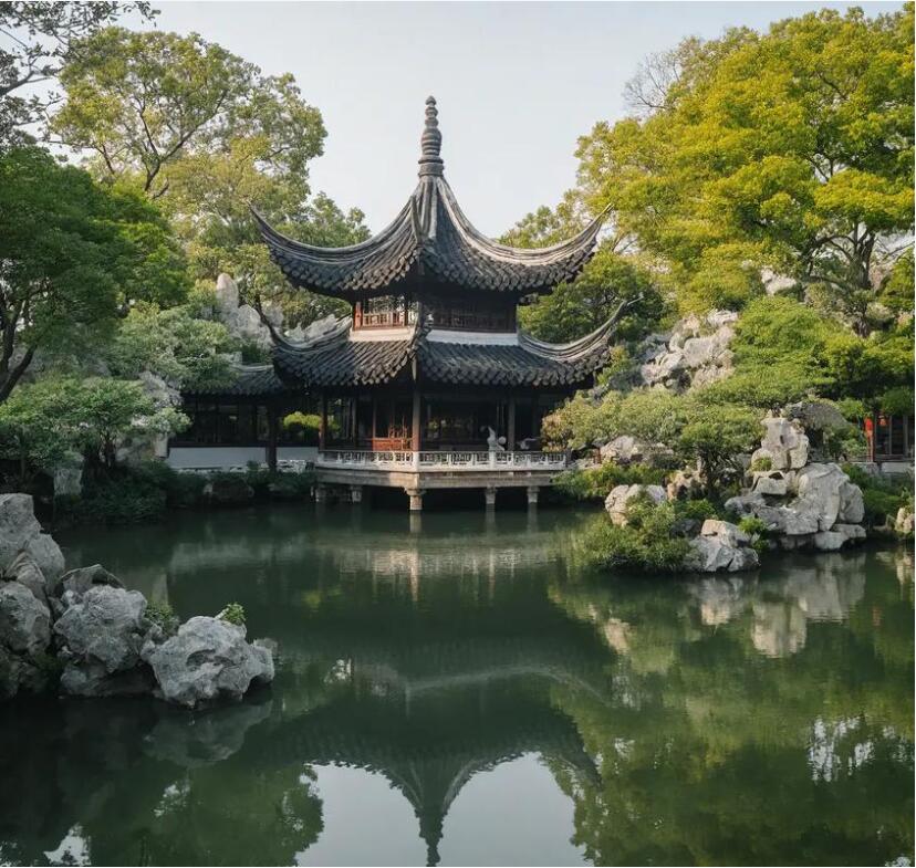 绵阳涪城慕青餐饮有限公司